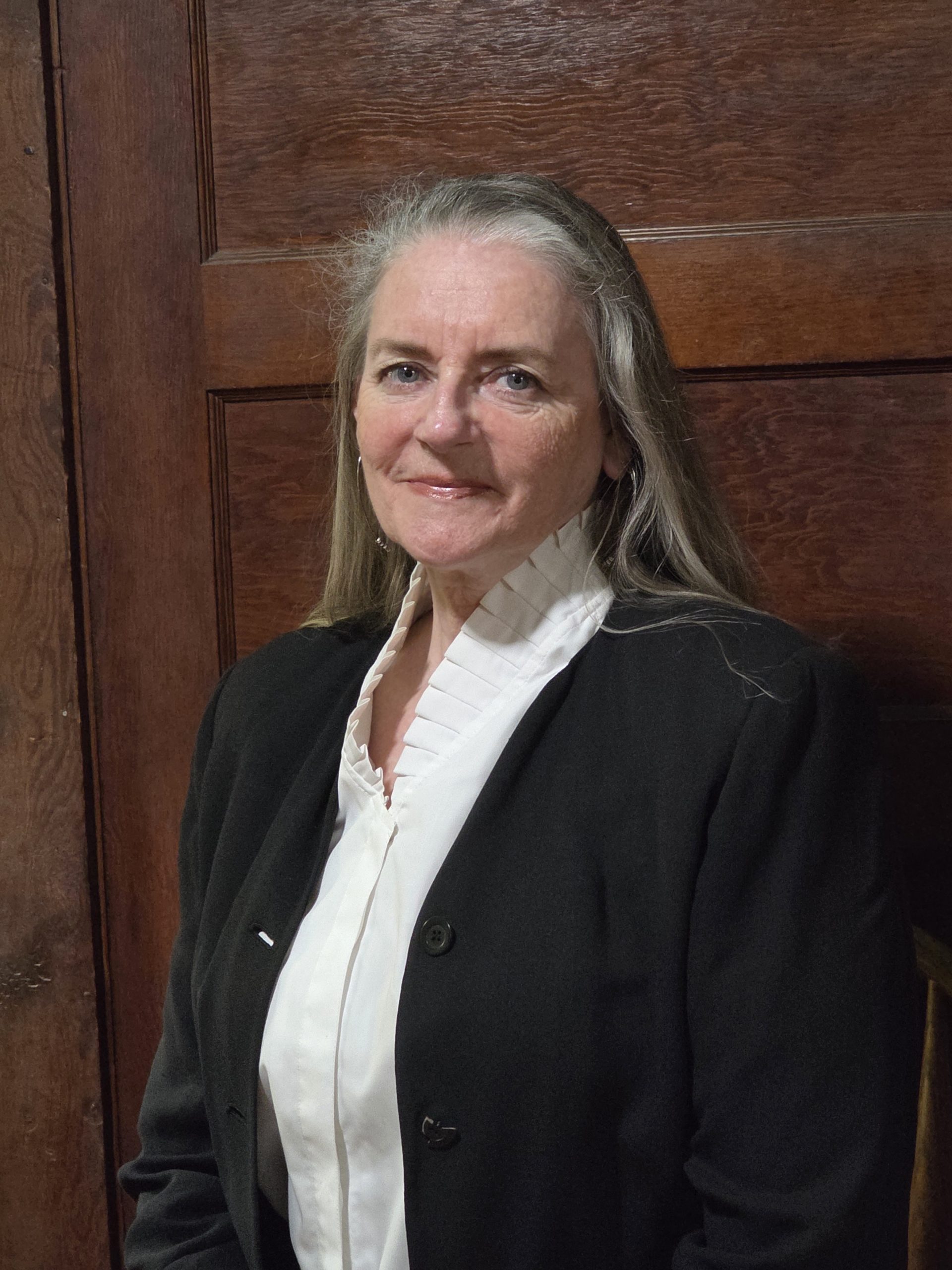 Leigh Crawshaw headshot